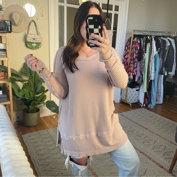 Free People Oversized Catalina Long Sleeve Thermal Top - Picture 1 of 11